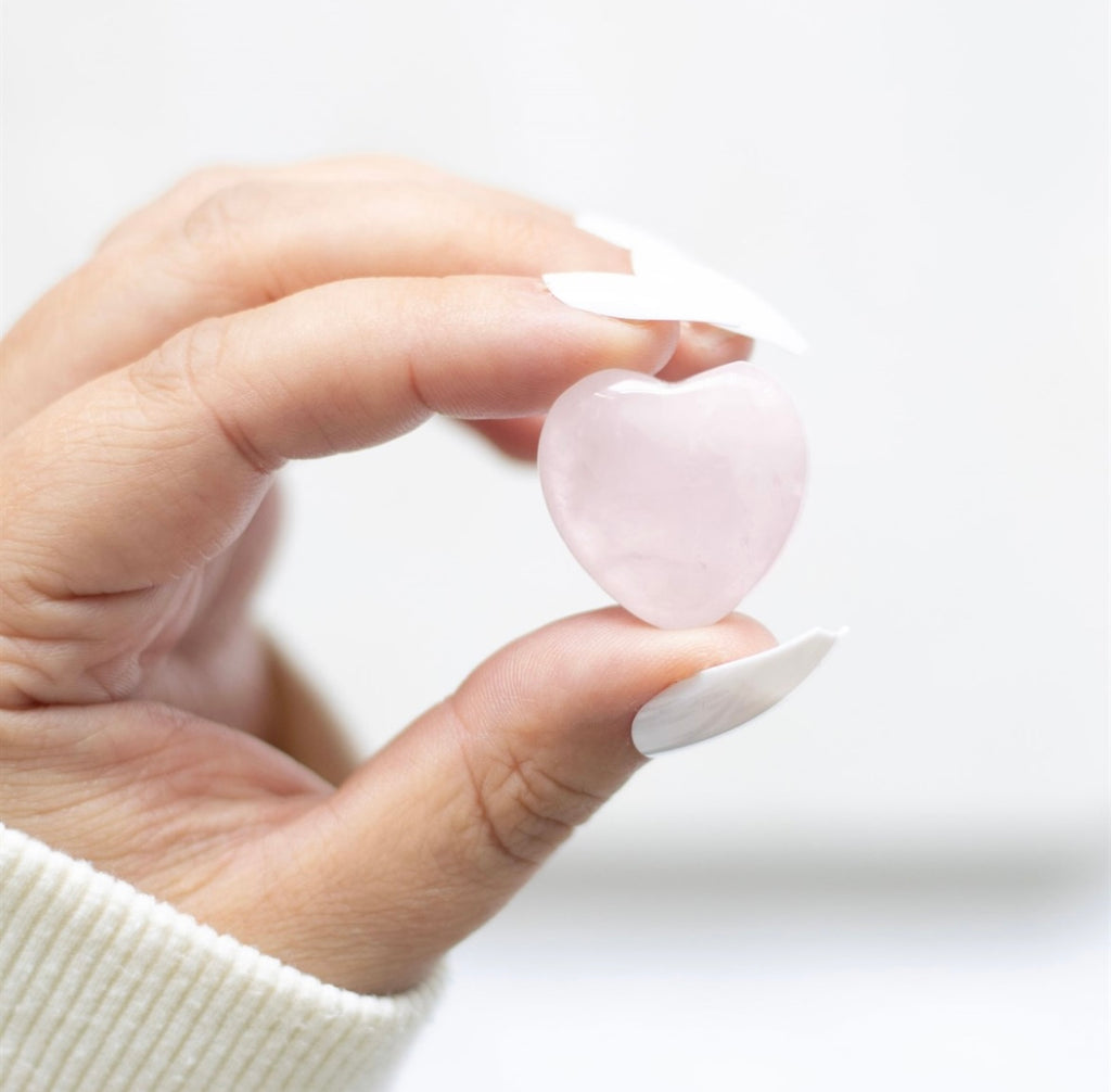 I LOVE YOU ROSE QUARTZ CRYSTAL HEART A WITH BEAUTIFUL DESCRIPTION CARD IN A BAG